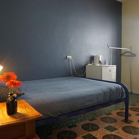 Ocean Beach Backpackers Hostel Περθ Εξωτερικό φωτογραφία